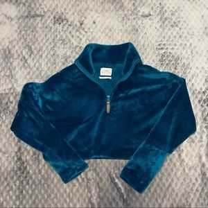 Urban Outfitters Fluffy Cropped Quarter Zip!